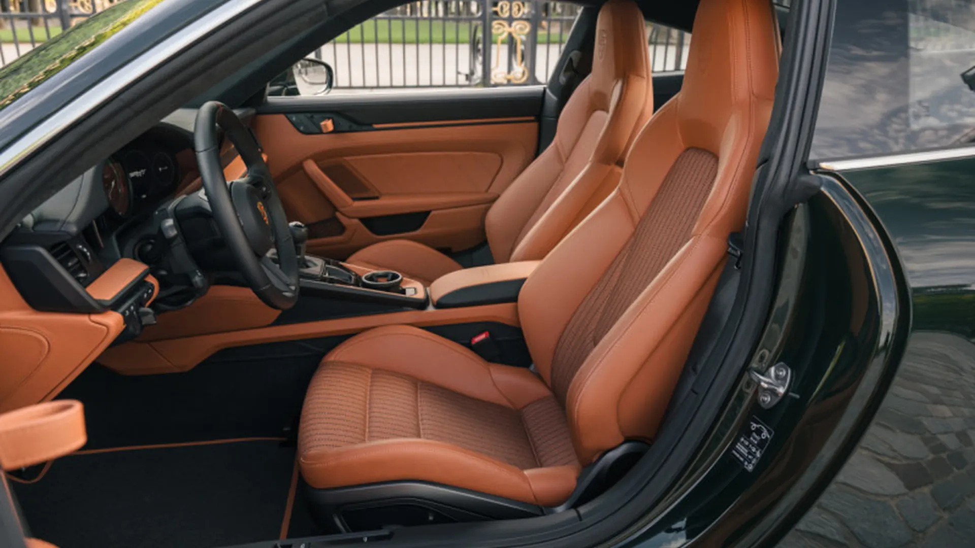 Porsche 992 — photo 10