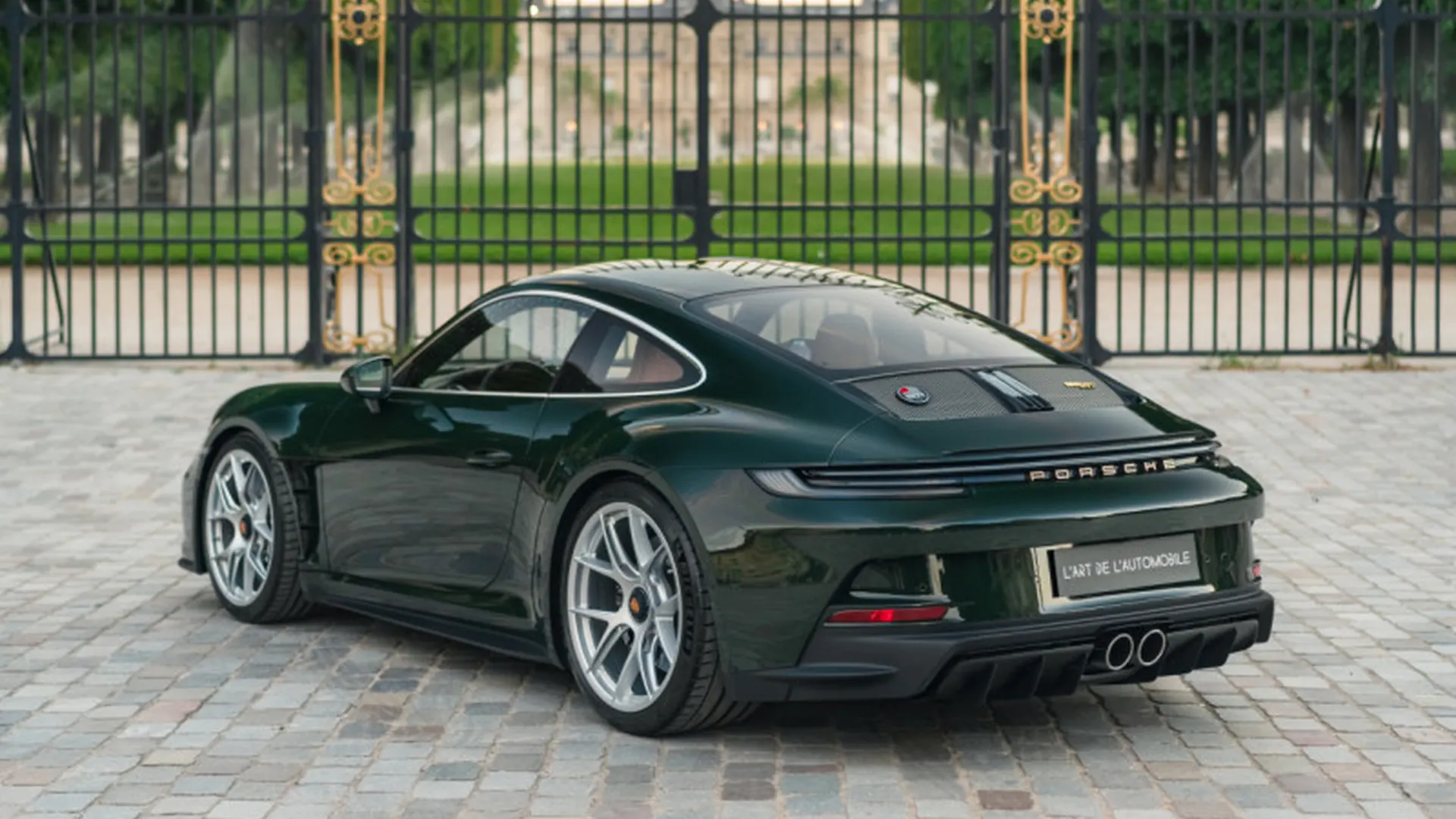 Porsche 992 — photo 3