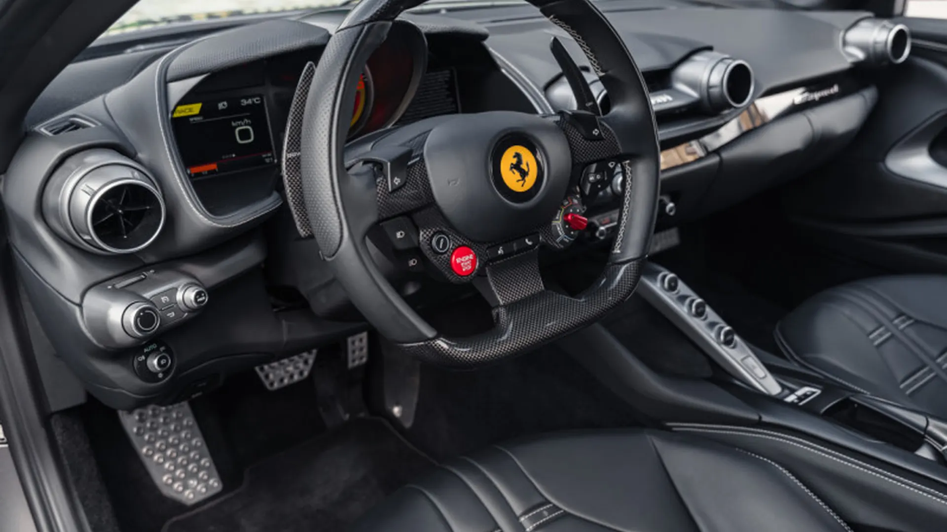 Ferrari 812 — photo 7