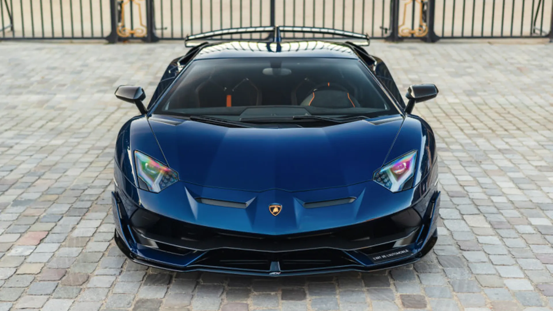 Lamborghini Aventador — photo 7