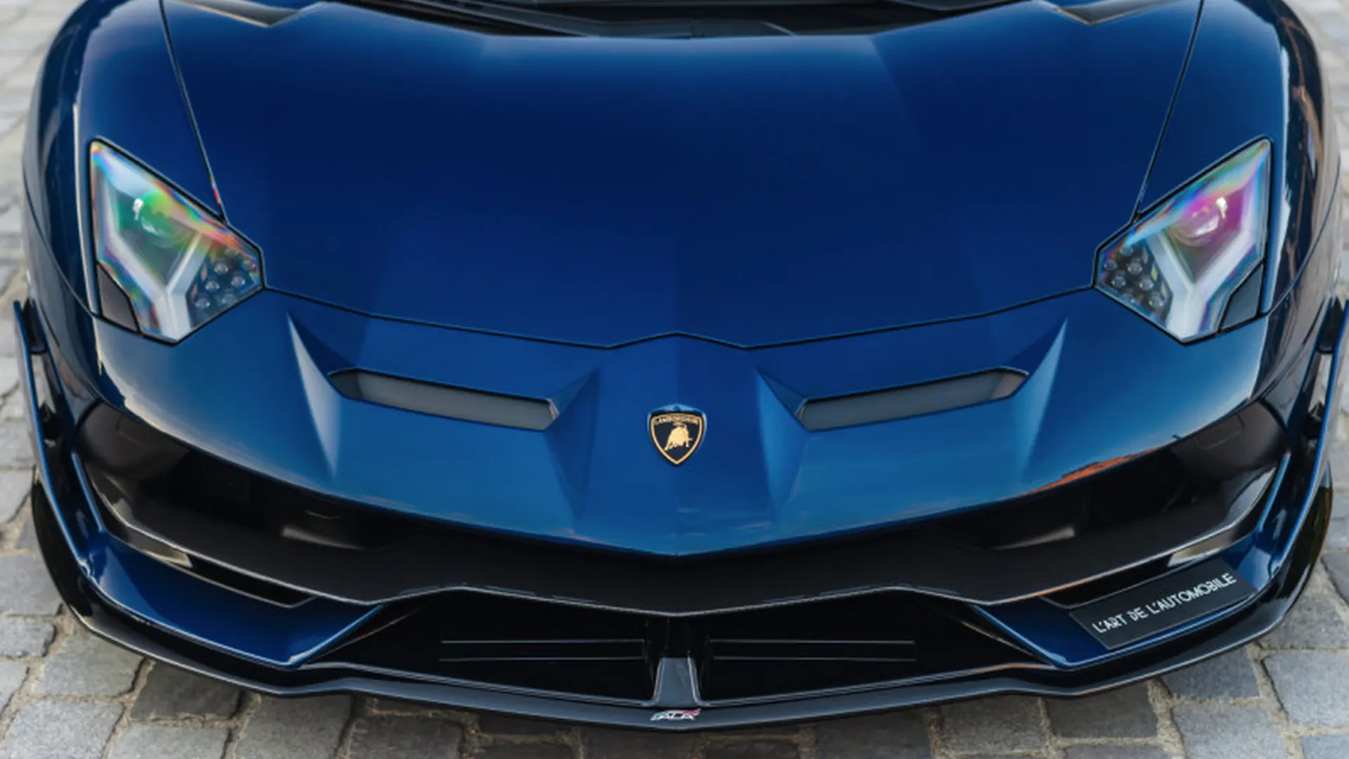 Lamborghini Aventador — photo 39