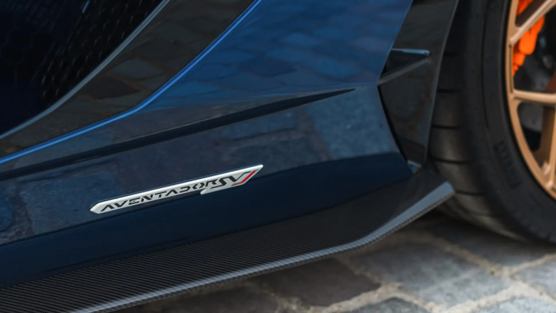 Lamborghini Aventador — photo 48