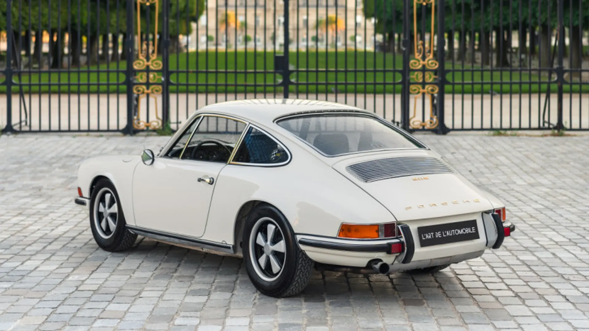 Porsche 911 — photo 3