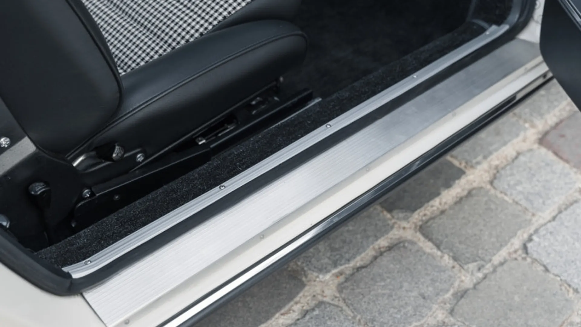 Porsche 911 — photo 34