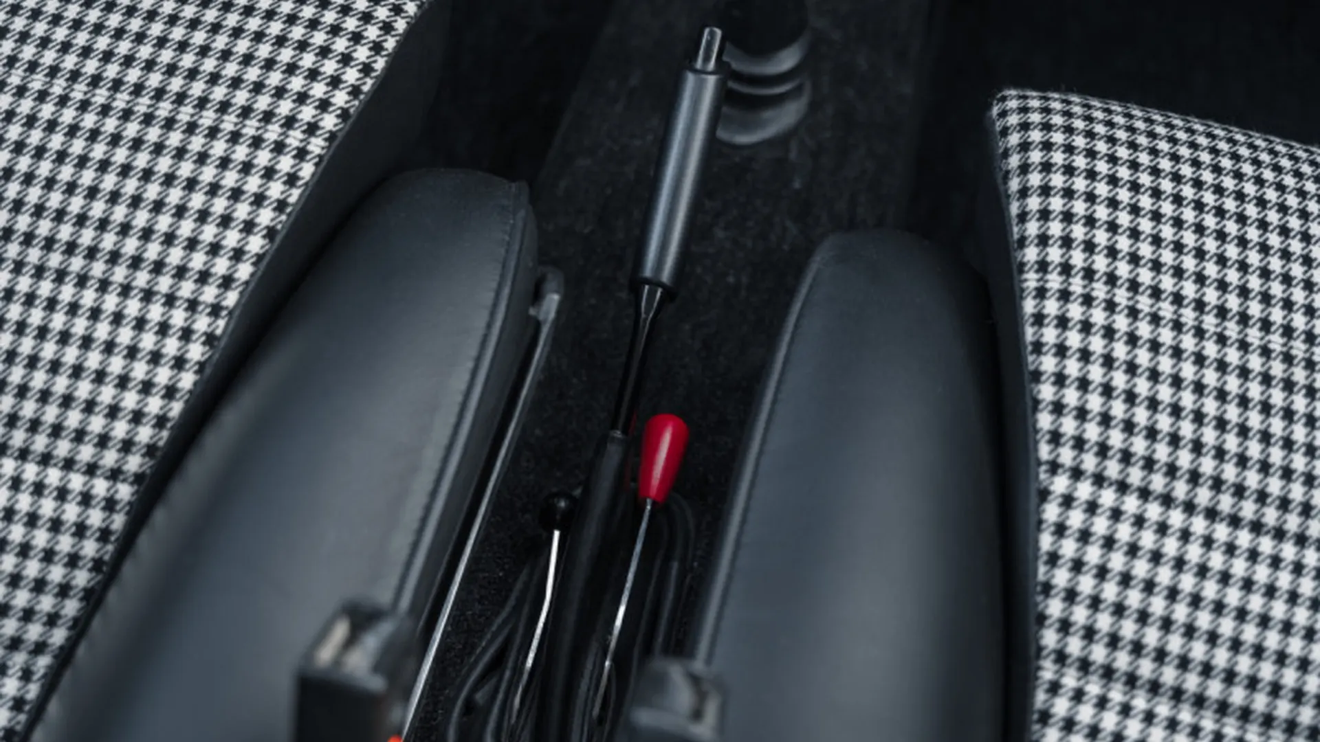 Porsche 911 — photo 28
