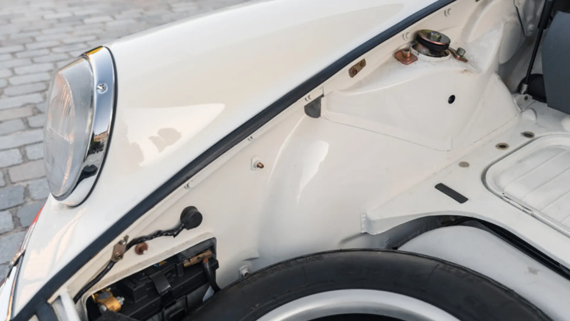 Porsche 911 — photo 37