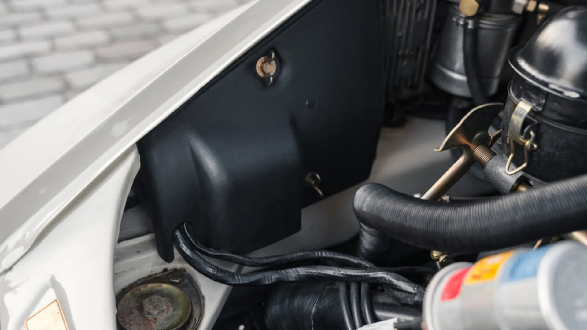 Porsche 911 — photo 46