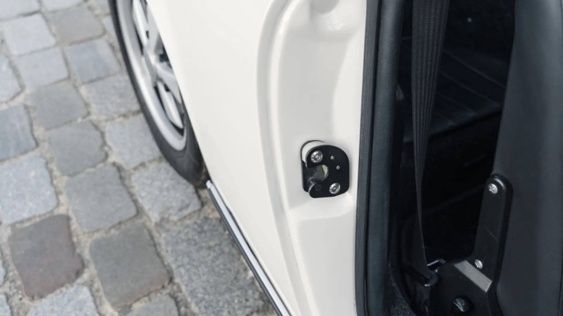 Porsche 911 — photo 32