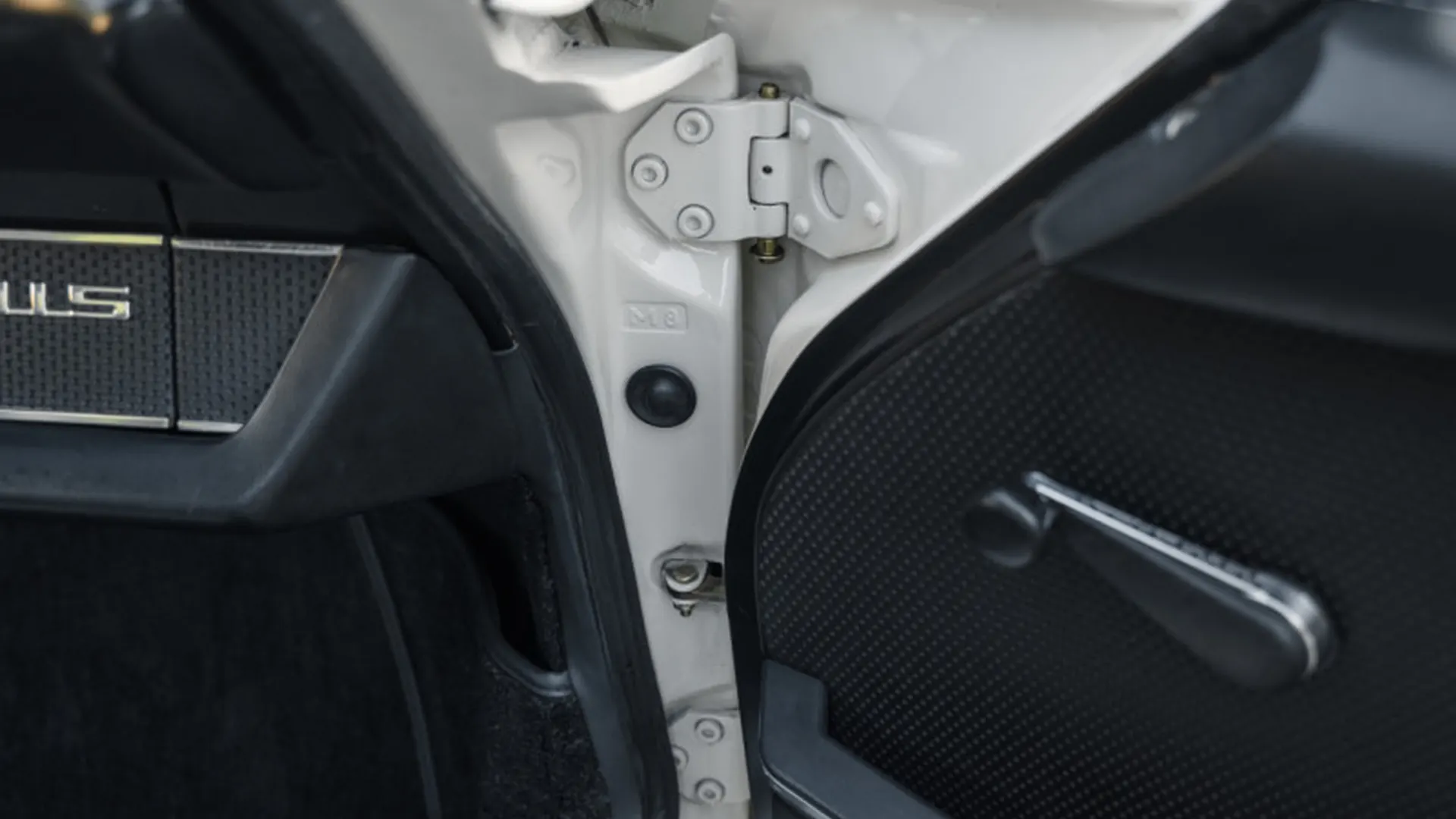 Porsche 911 — photo 33