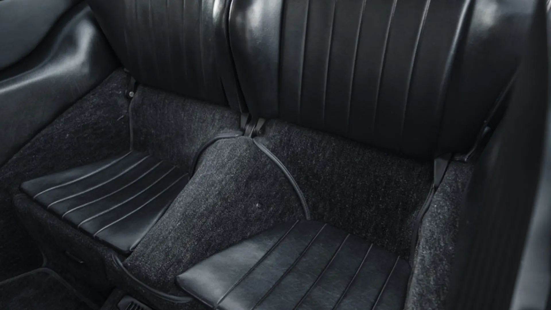 Porsche 911 — photo 12