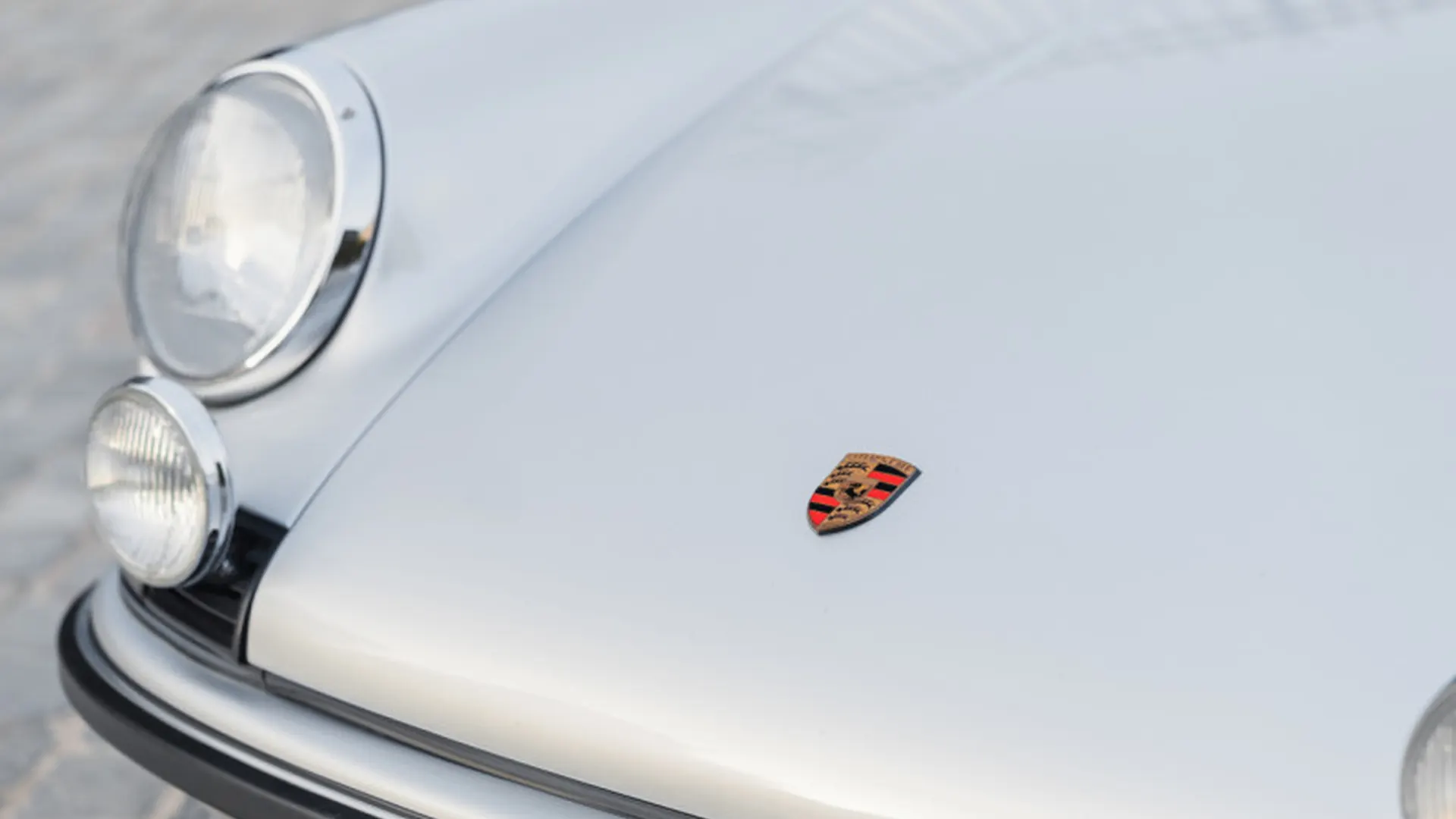 Porsche 911 — photo 47