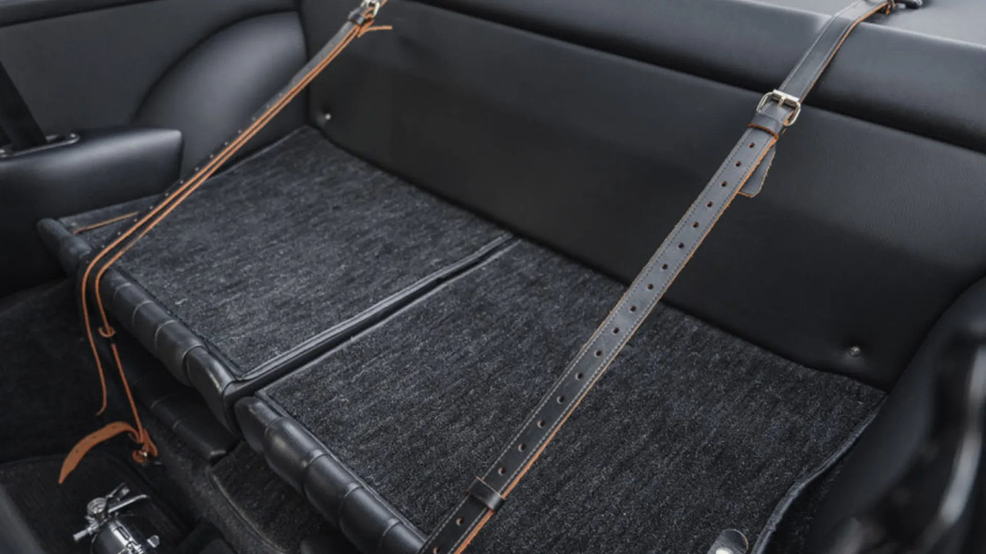 Porsche 911 — photo 12