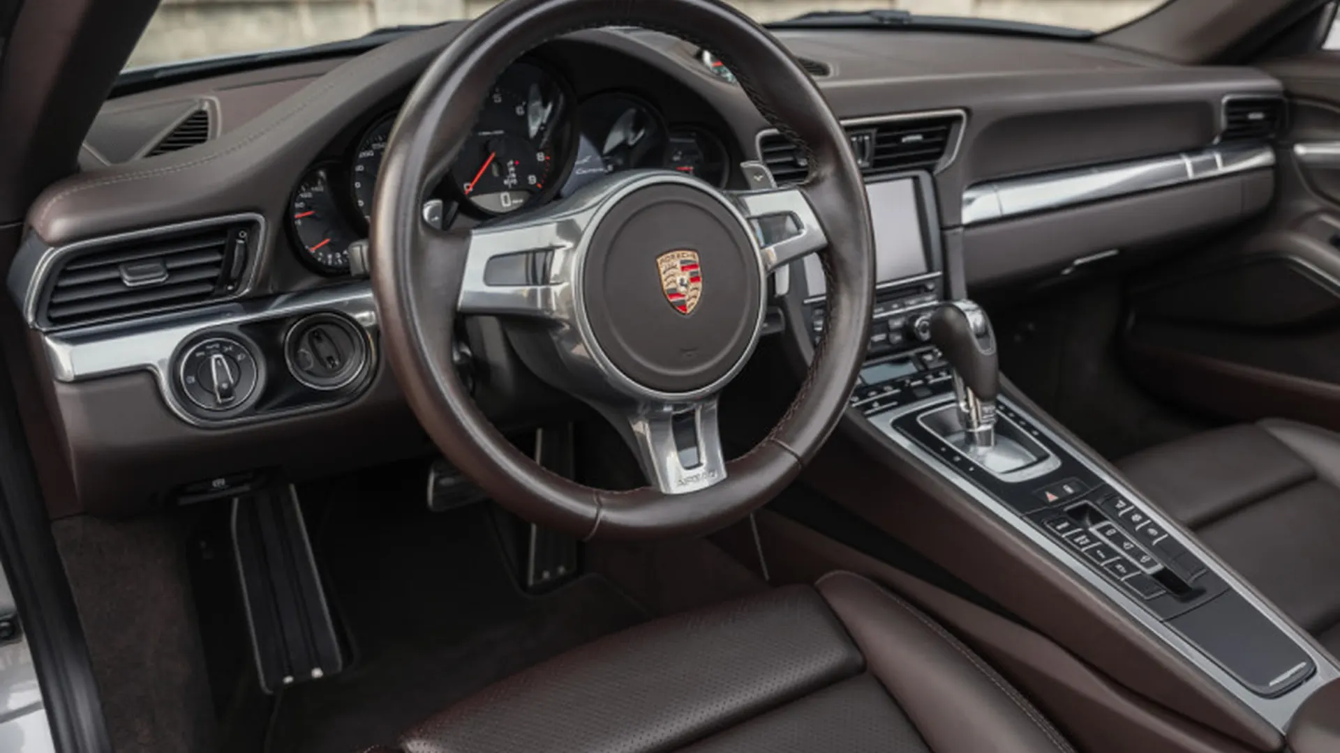 Porsche 991 — photo 10
