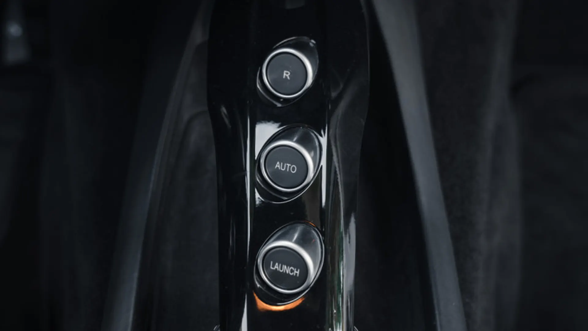 Ferrari F12 — photo 19