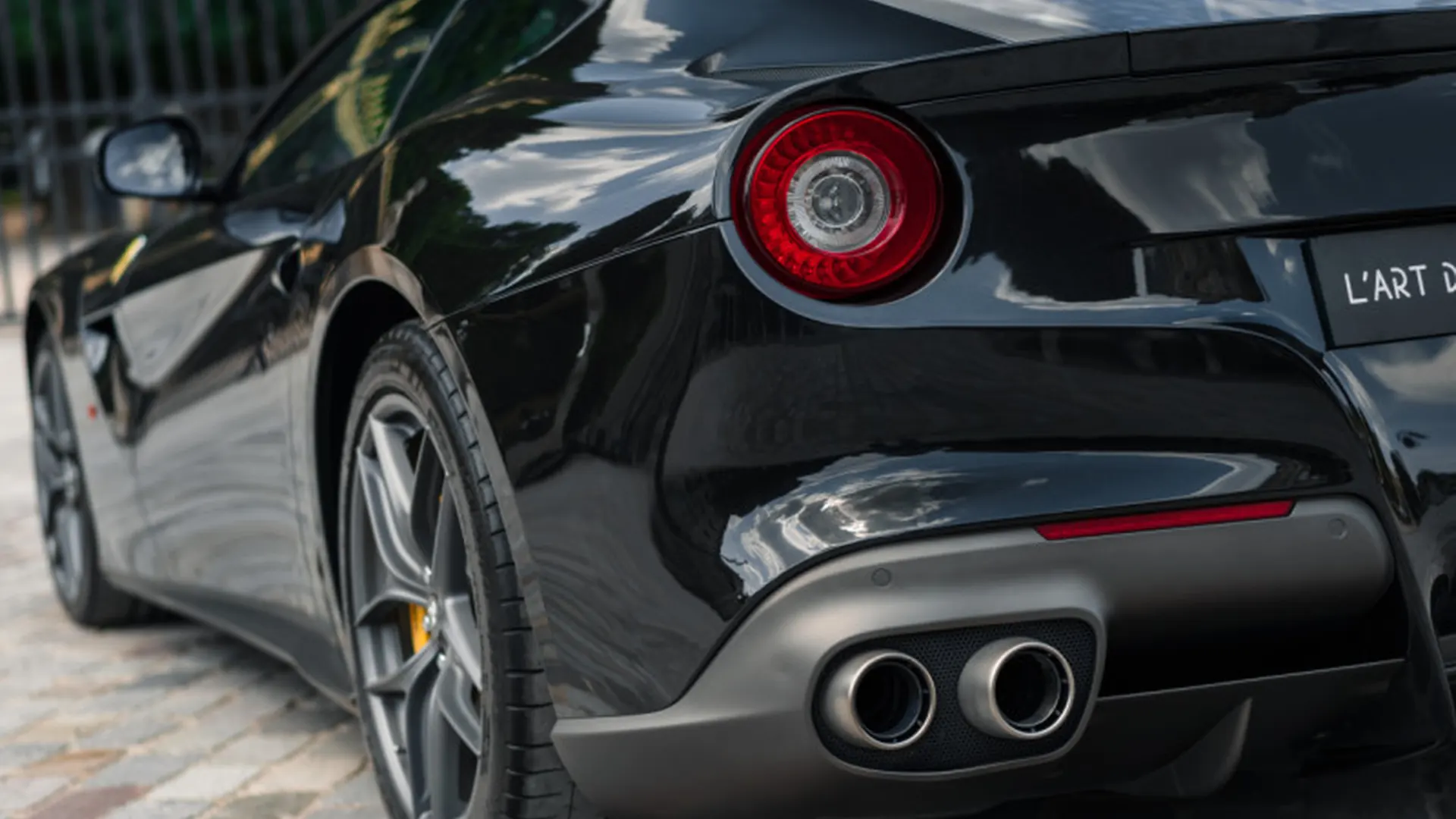 Ferrari F12 — photo 45