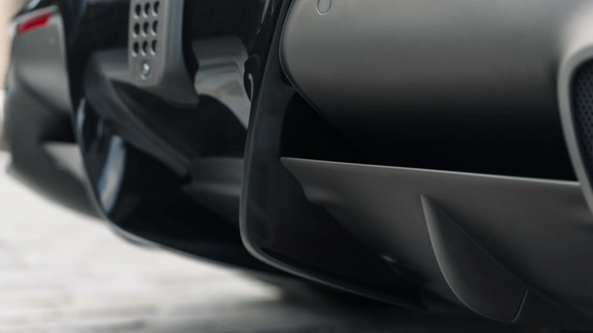 Ferrari F12 — photo 42
