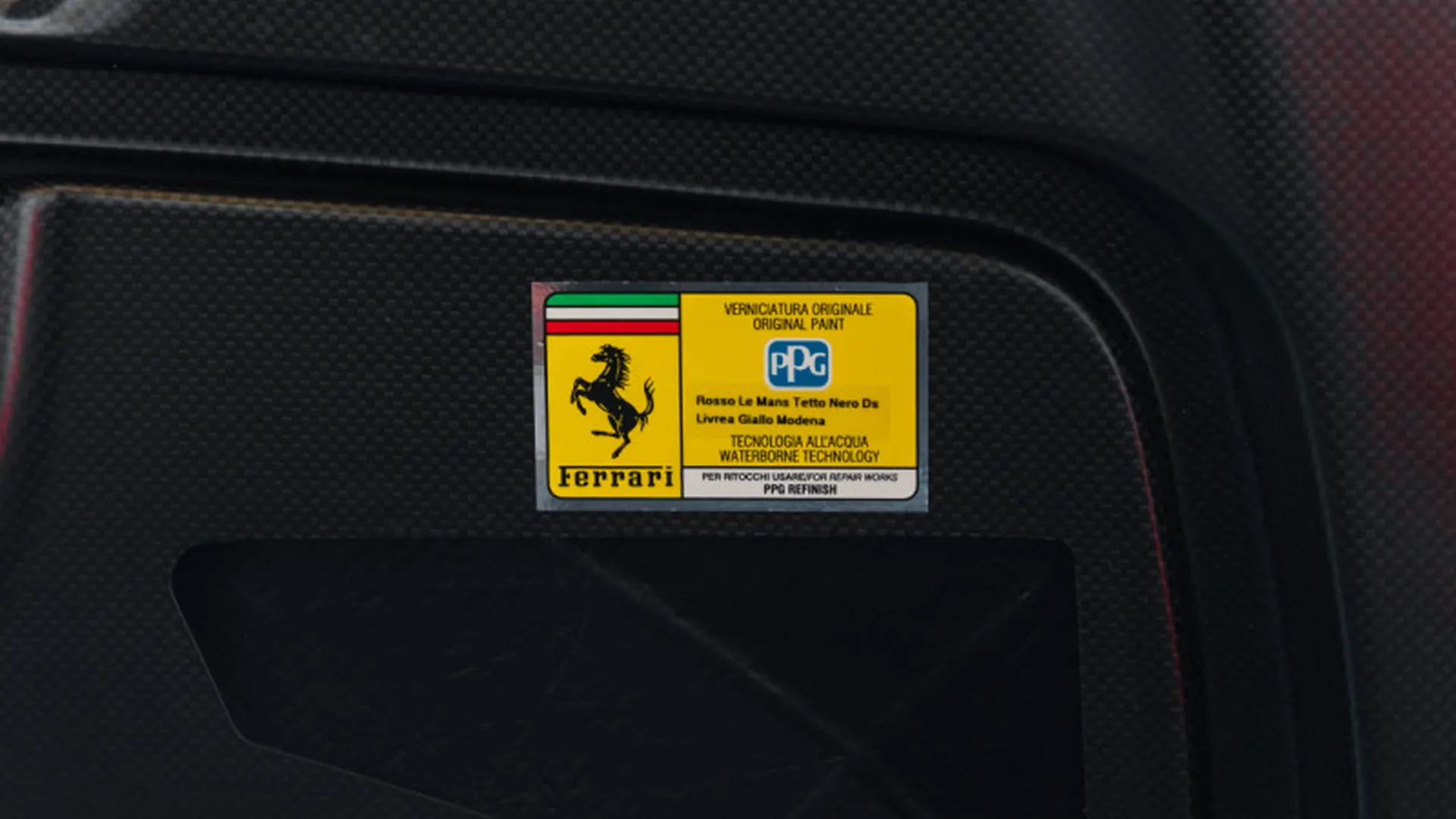 Ferrari SF90 — photo 37