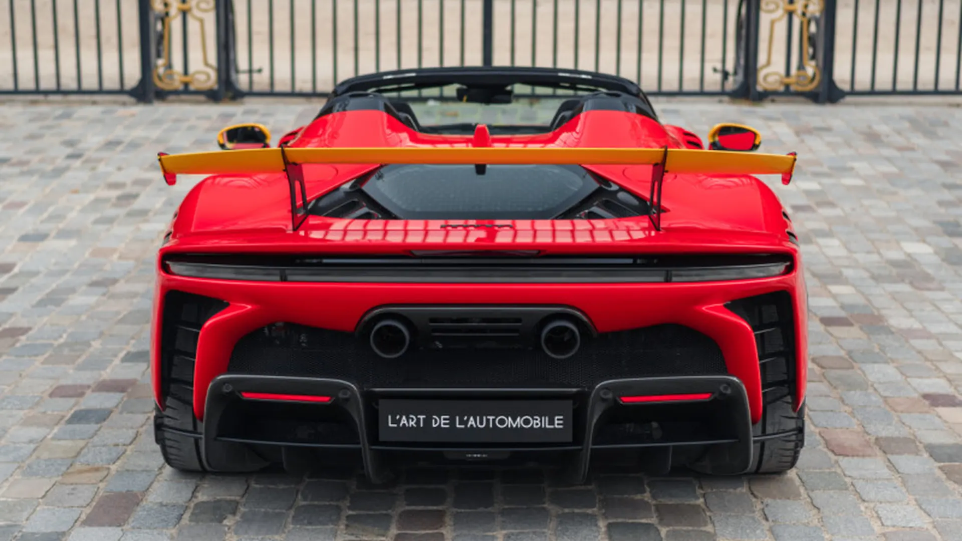 Ferrari SF90 — photo 8