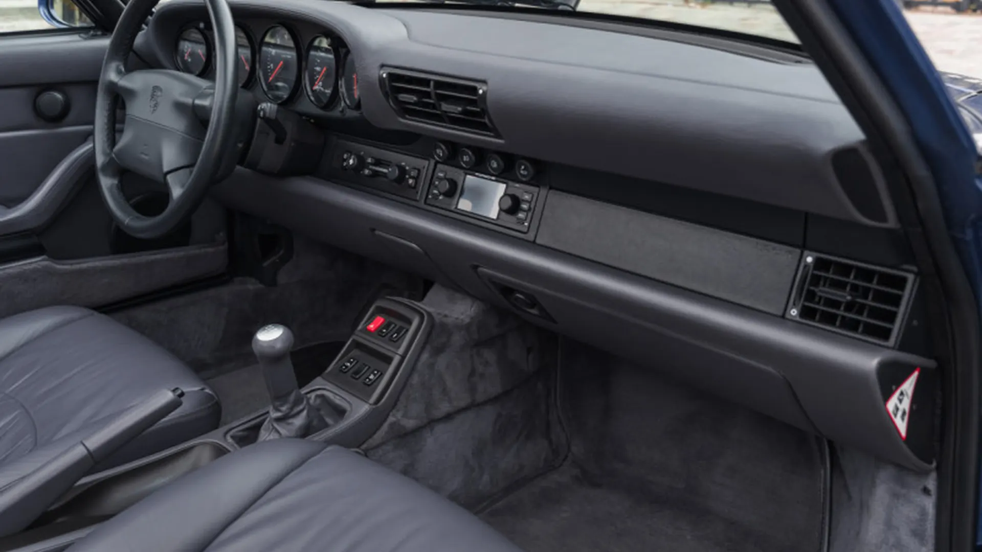 Porsche 993 — photo 12