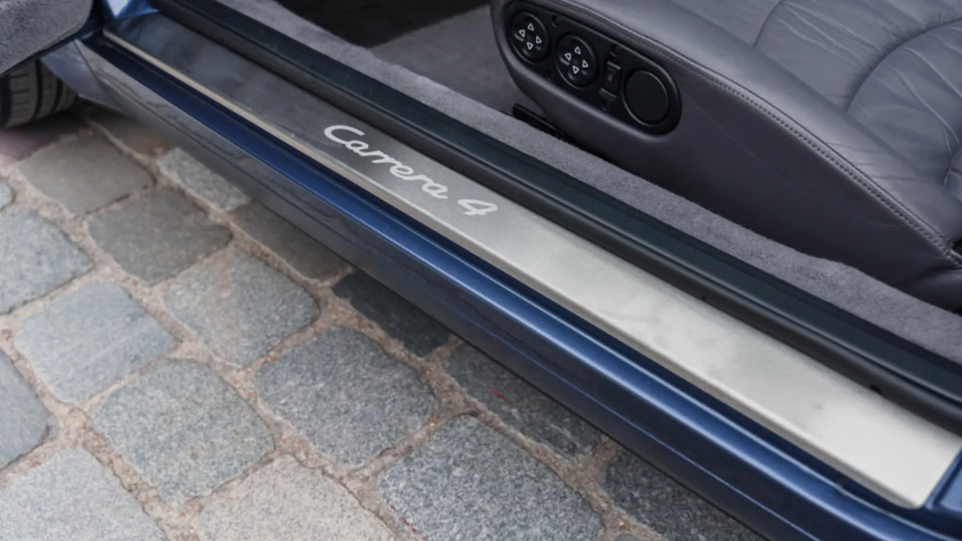 Porsche 993 — photo 18