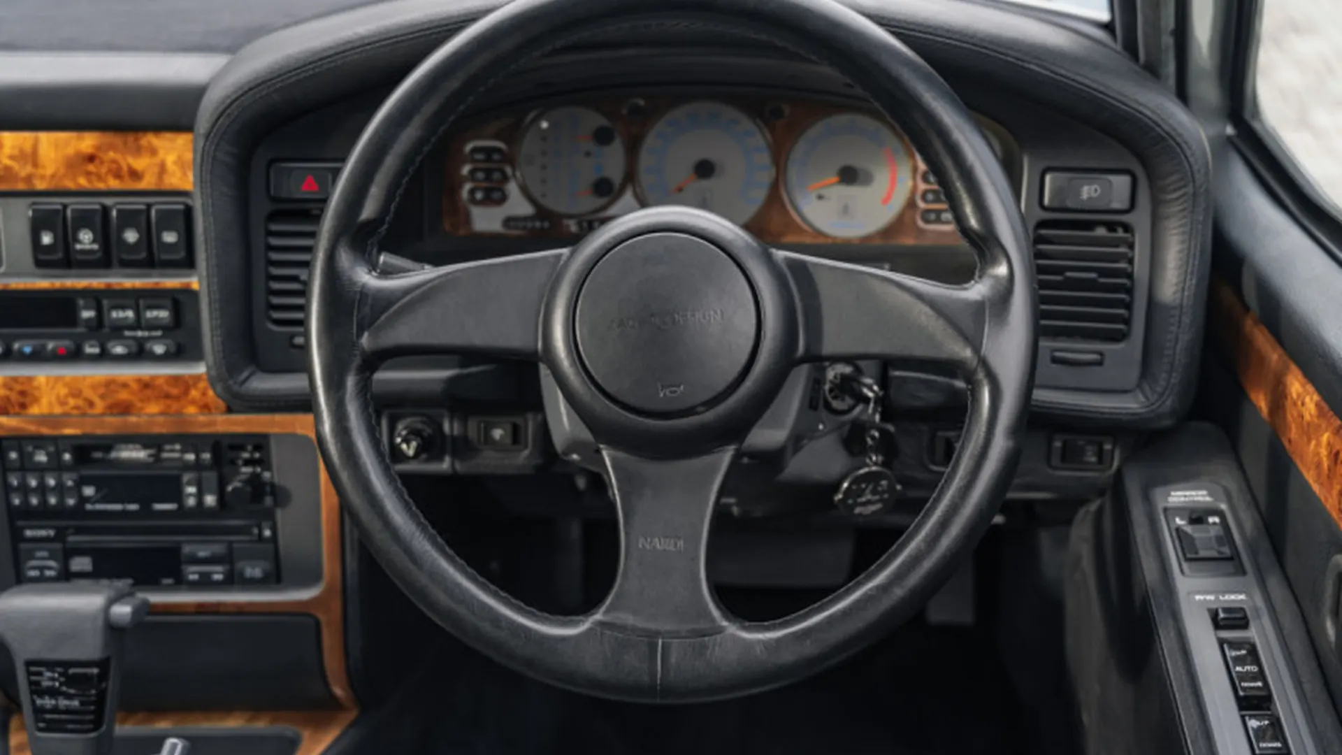 Autech Stelvio — photo 15