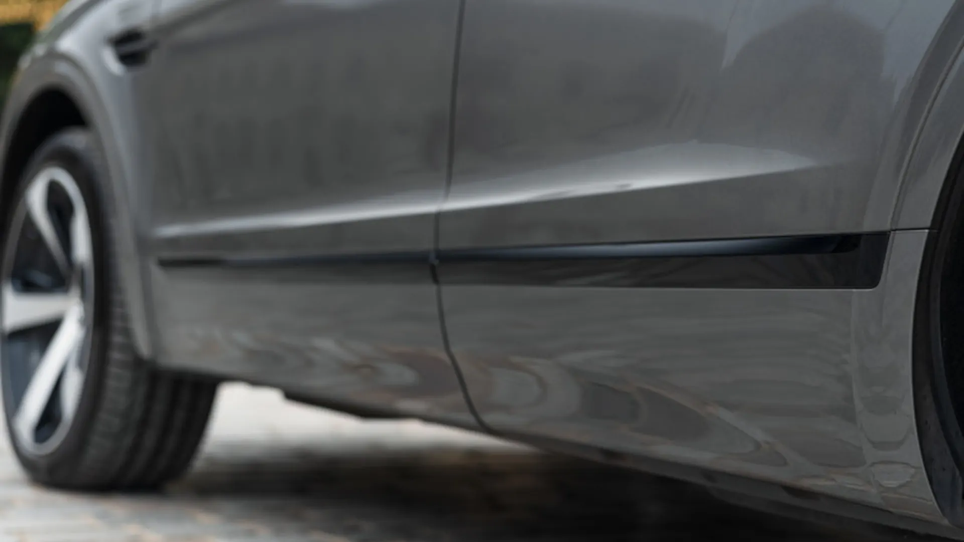 Bentley Bentayga — photo 45