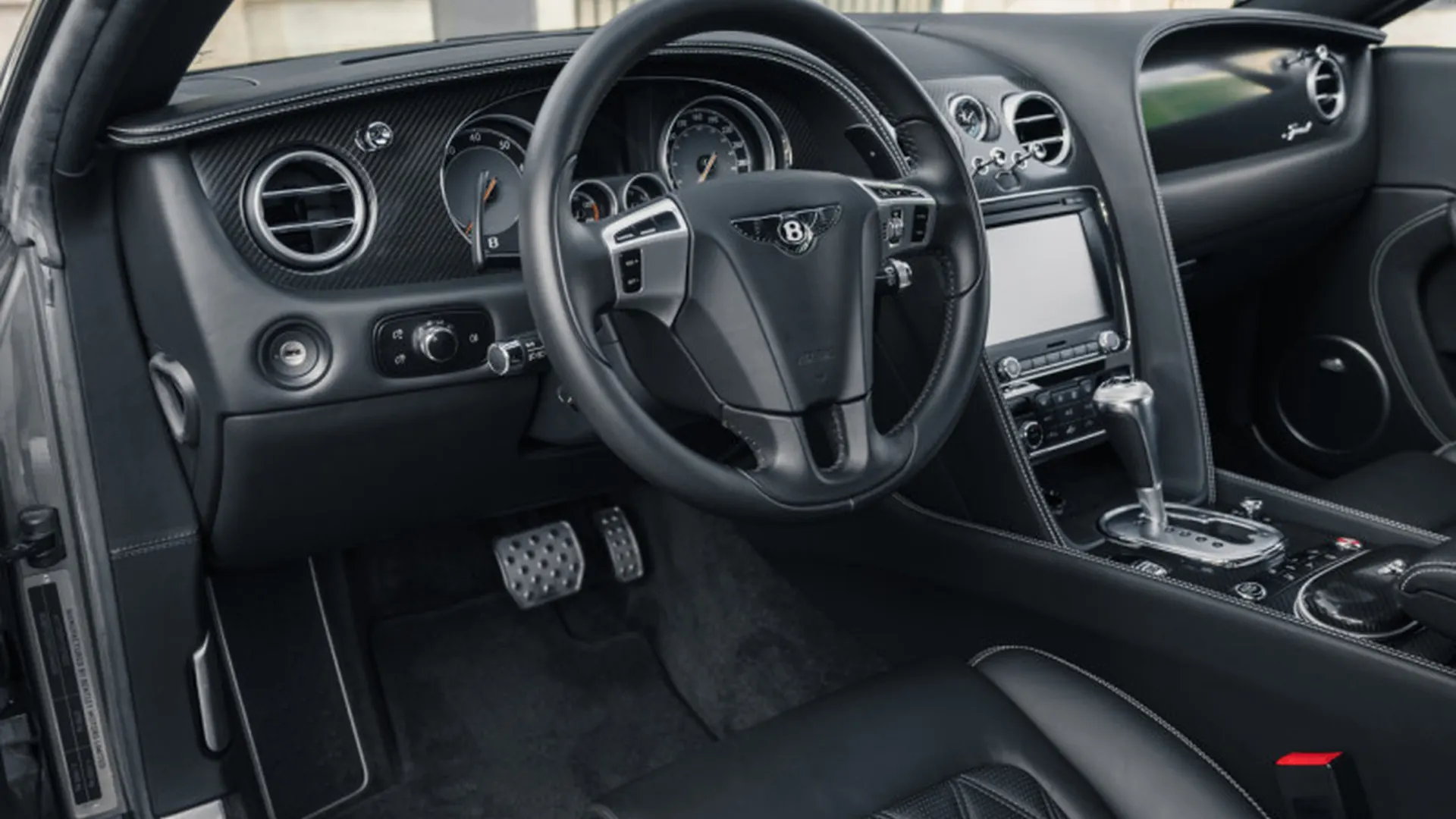 Bentley Continental — photo 7