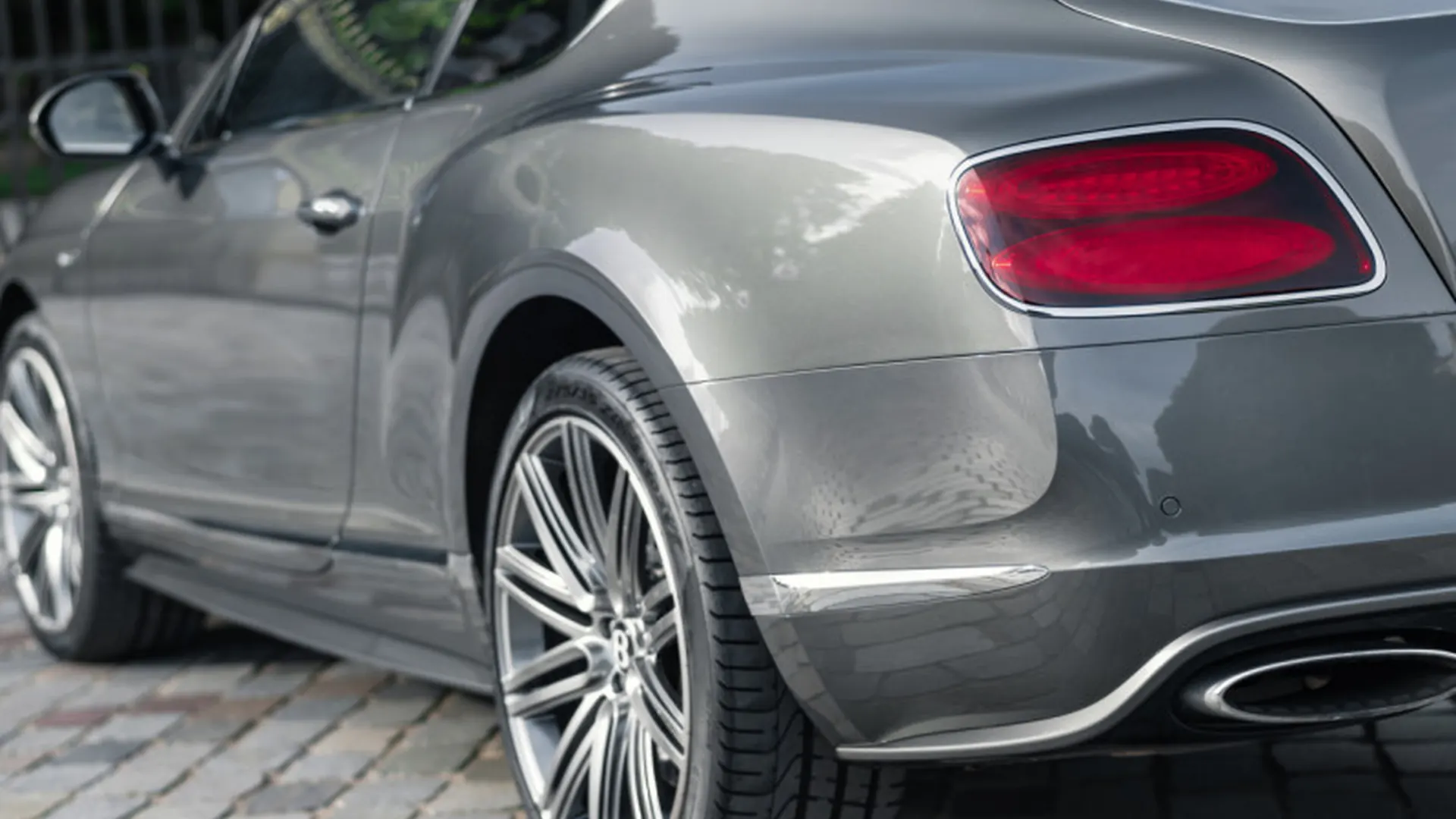 Bentley Continental — photo 45