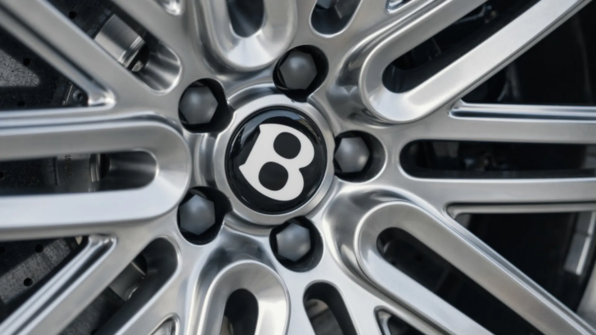 Bentley Continental — photo 42