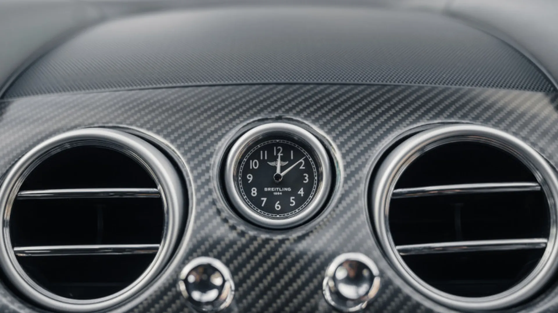 Bentley Continental — photo 18