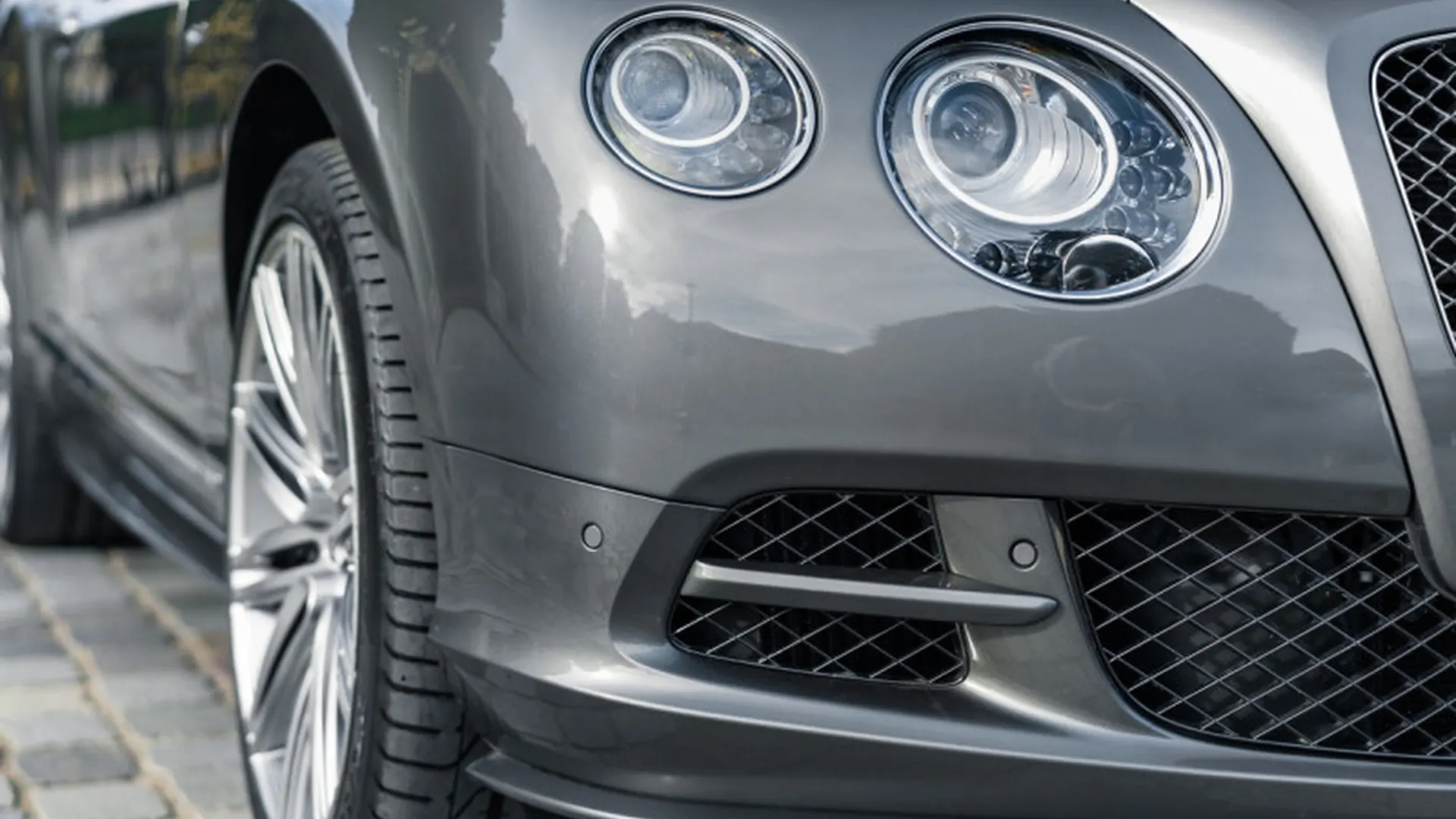 Bentley Continental — photo 37