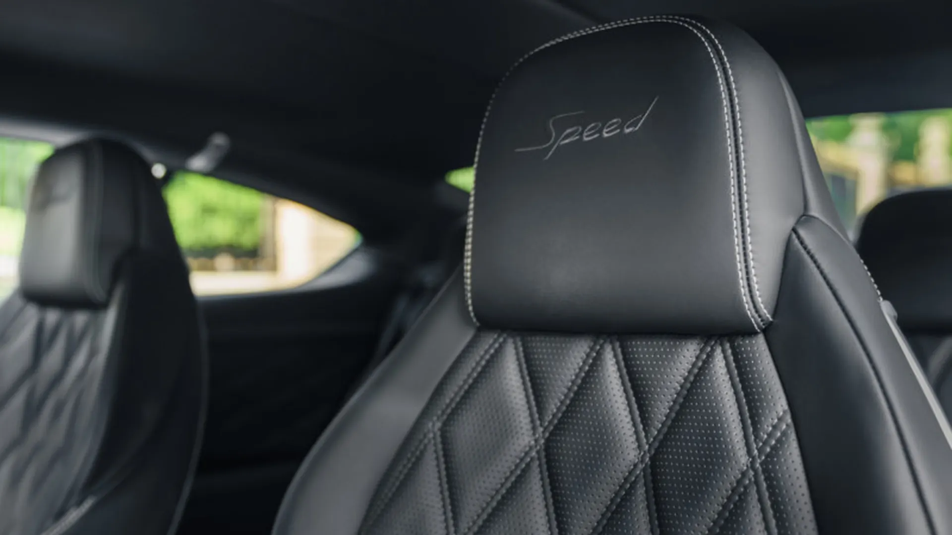 Bentley Continental — photo 28