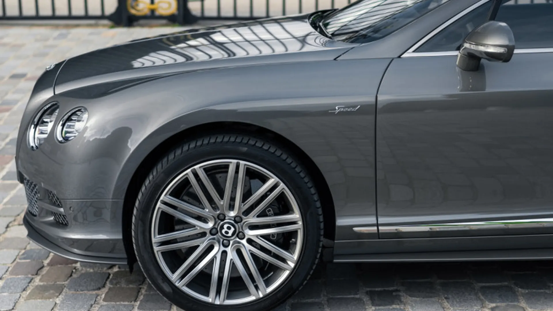 Bentley Continental — photo 40