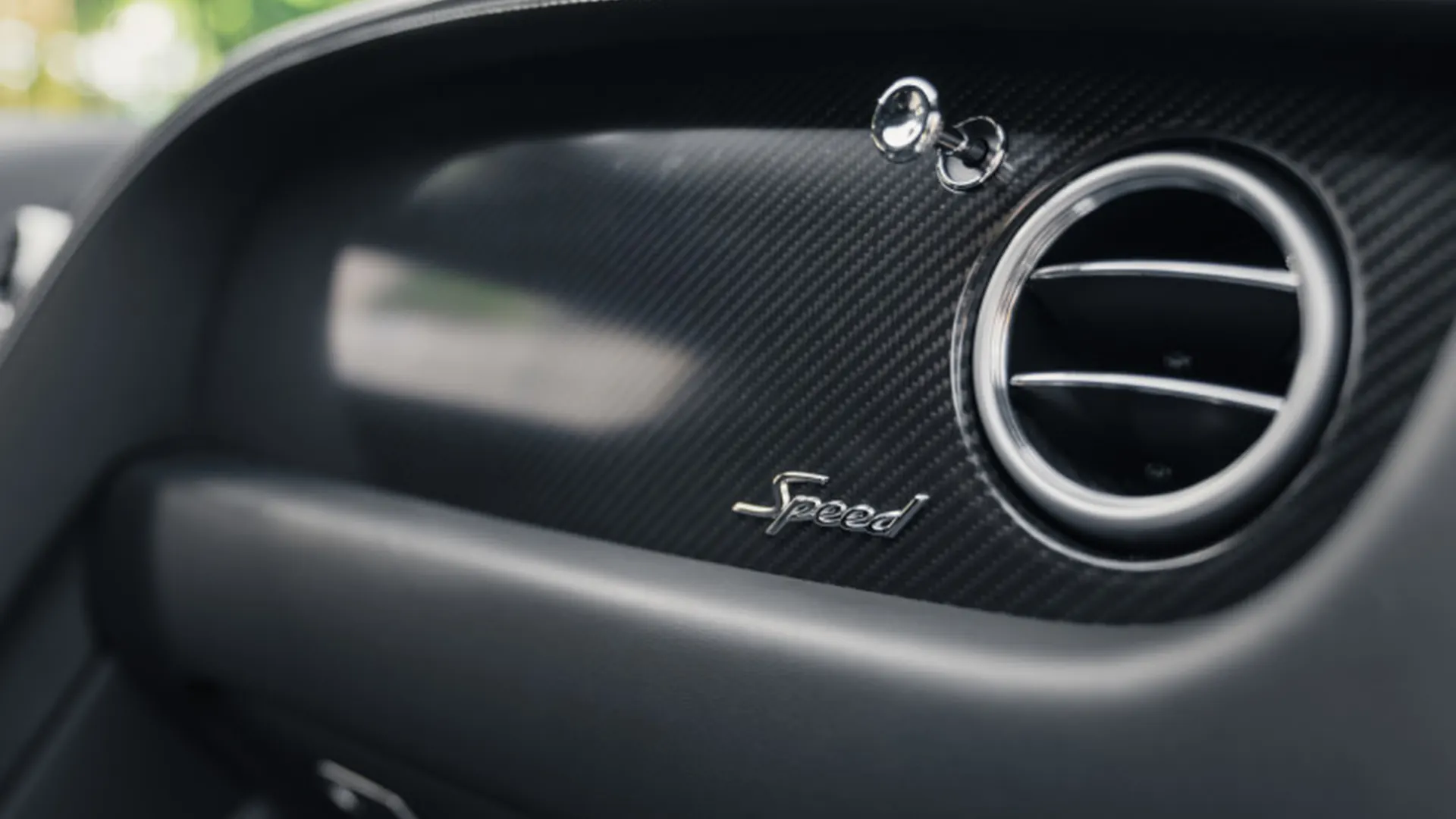 Bentley Continental — photo 22
