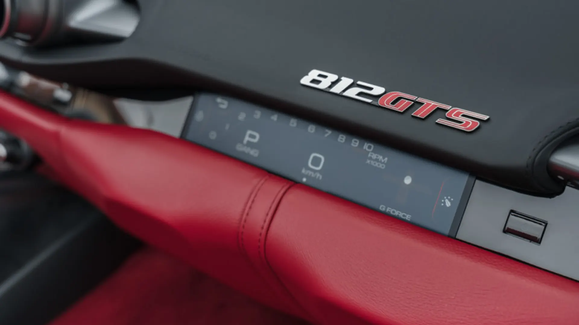 Ferrari 812 — photo 27