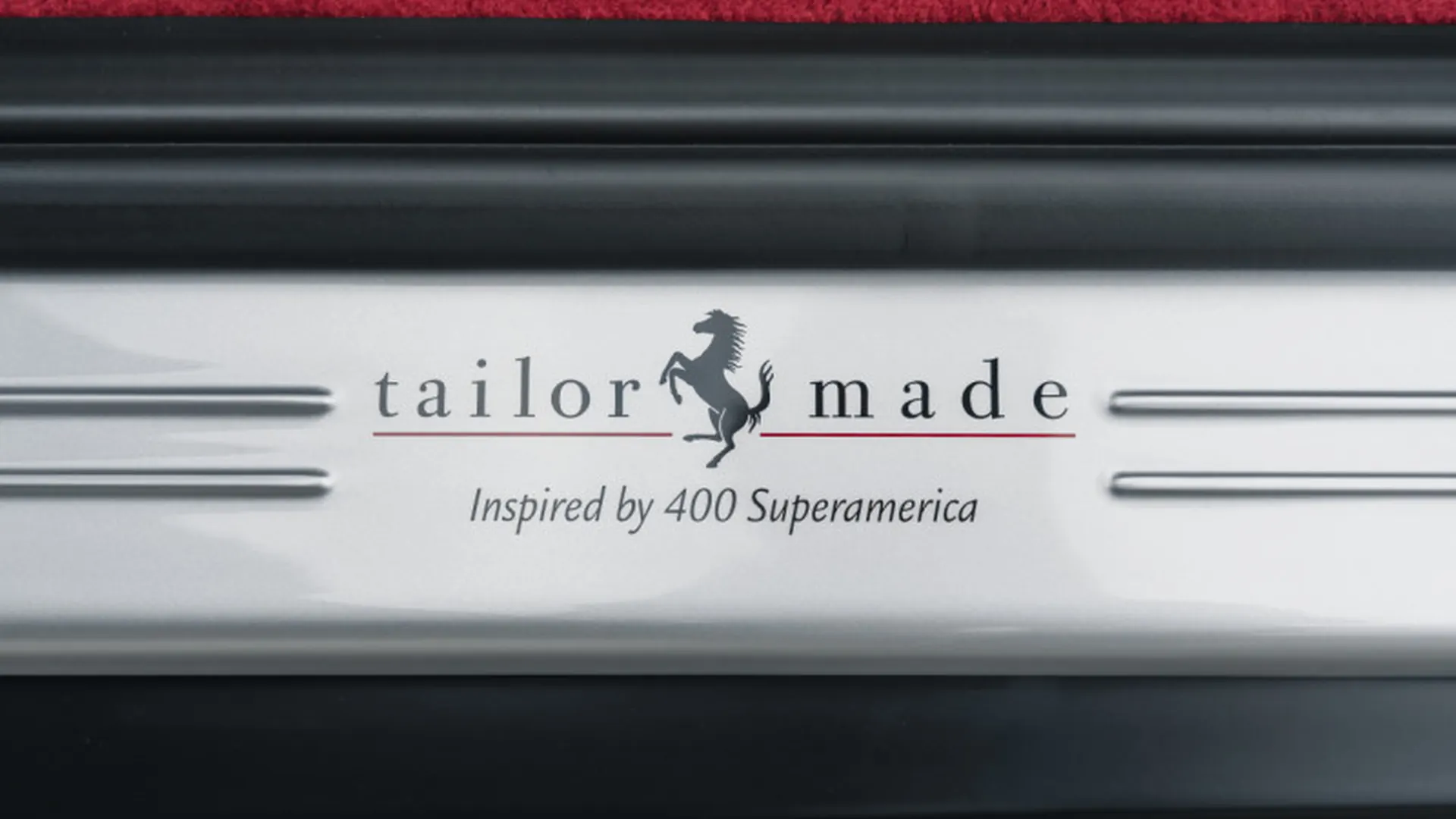 Ferrari 812 — photo 18