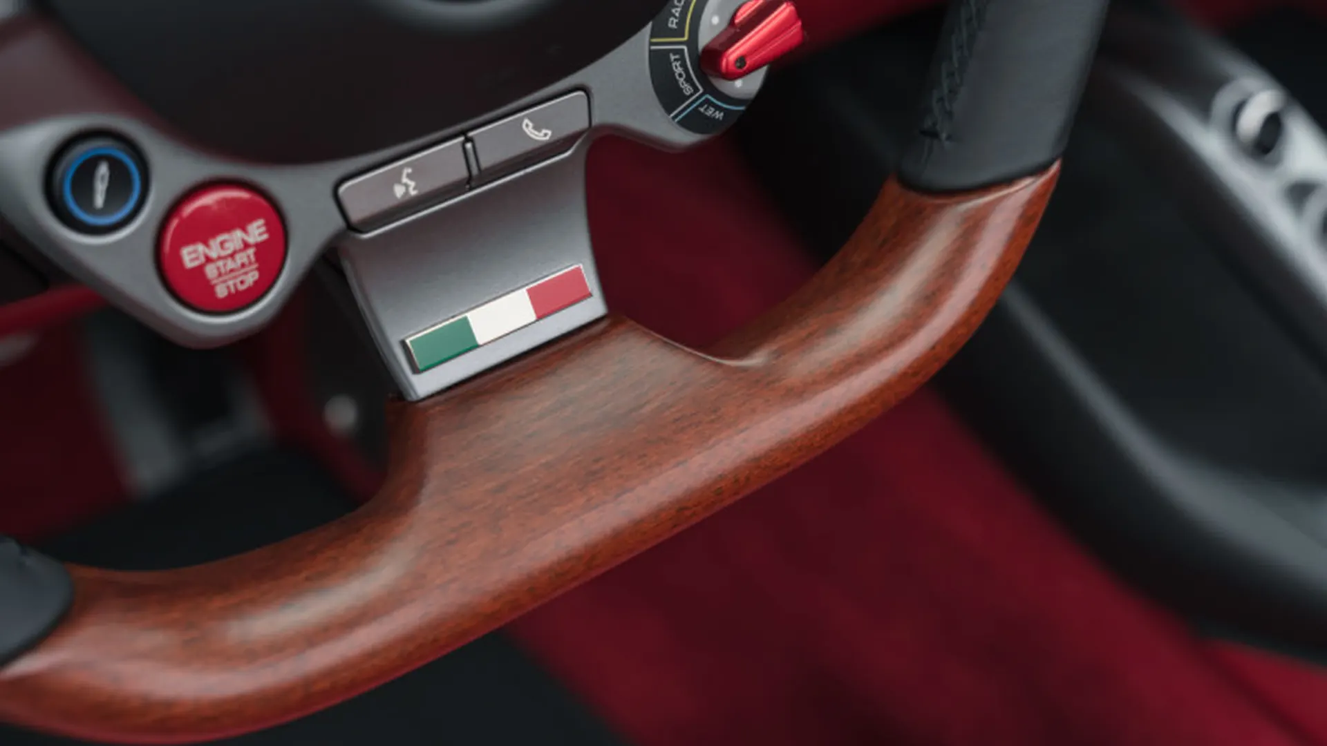Ferrari 812 — photo 23