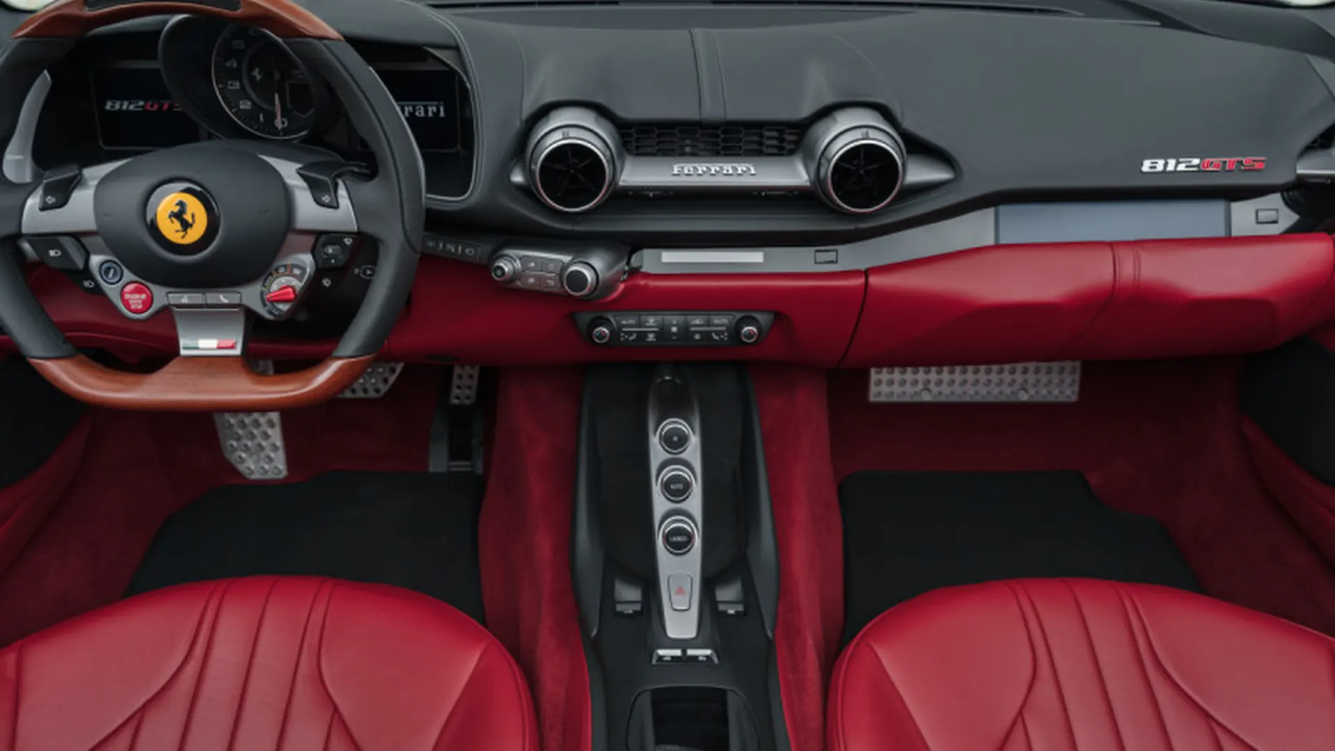 Ferrari 812 — photo 11