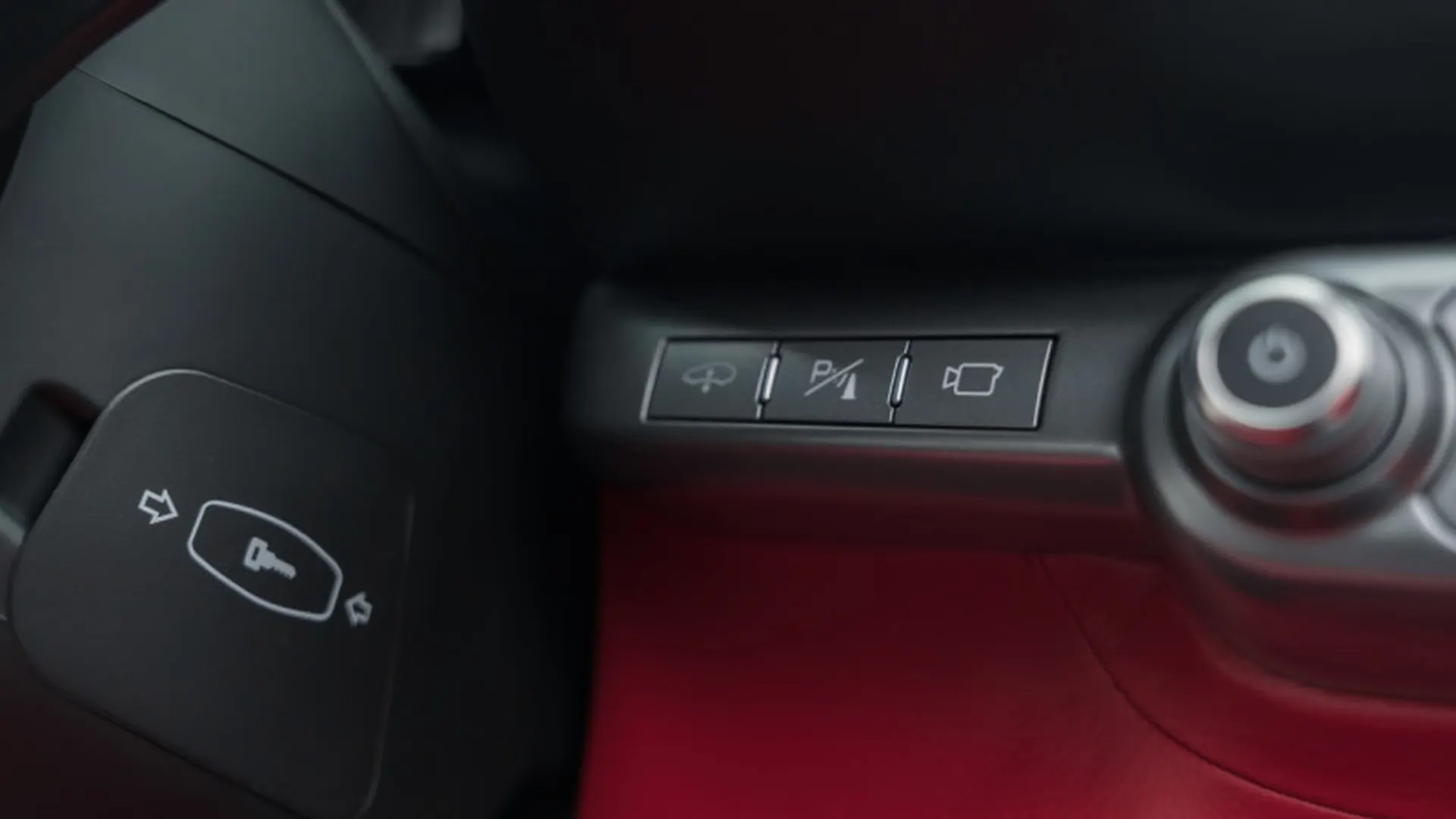 Ferrari 812 — photo 29