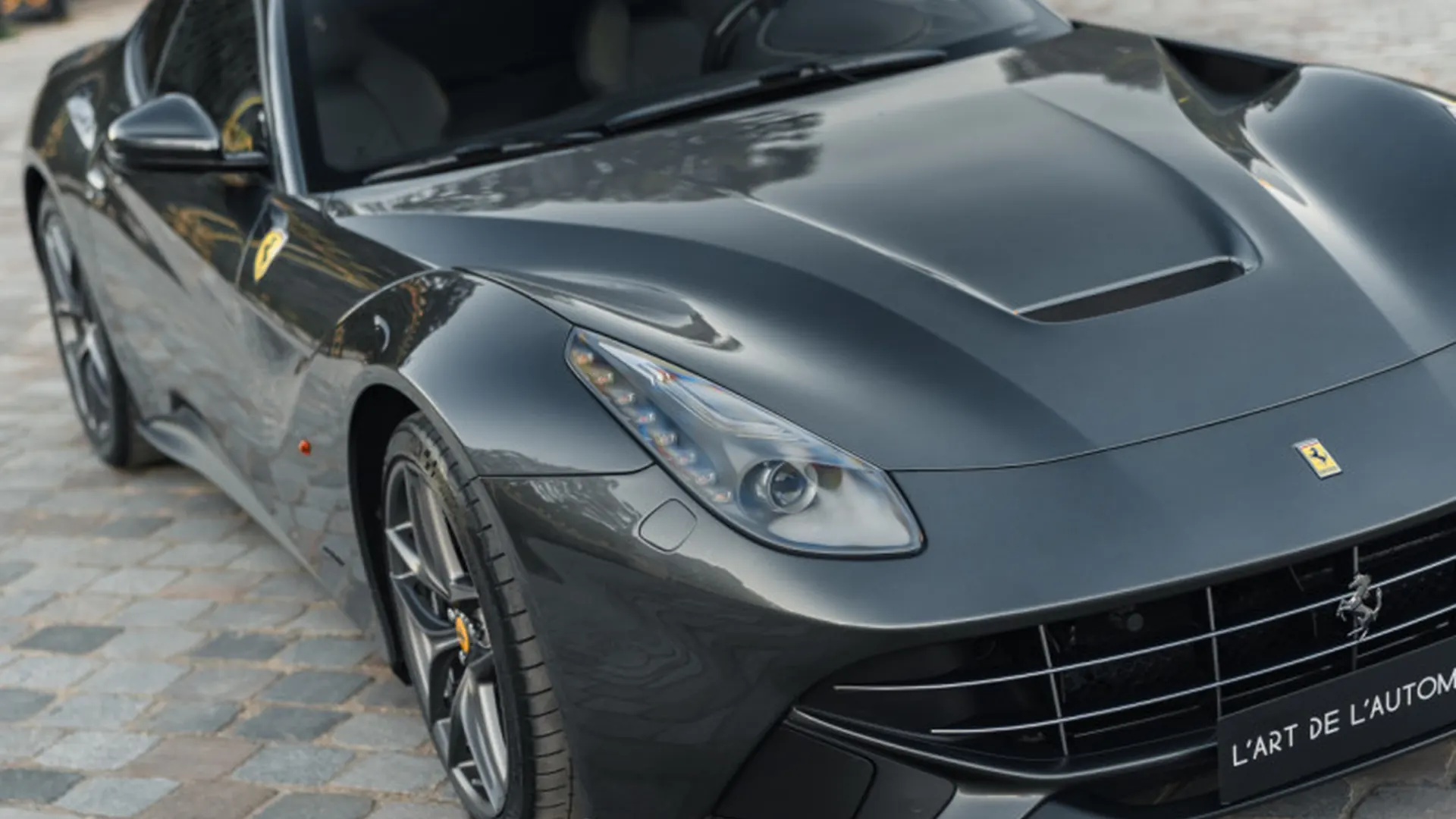 Ferrari F12 — photo 31
