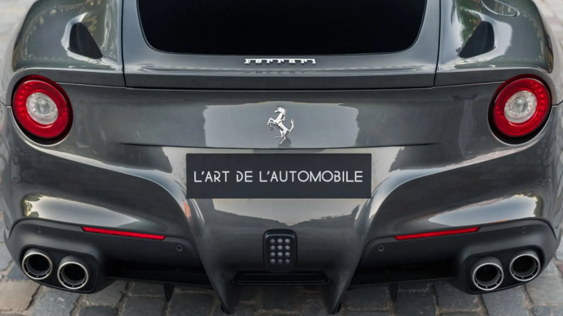 Ferrari F12 — photo 43