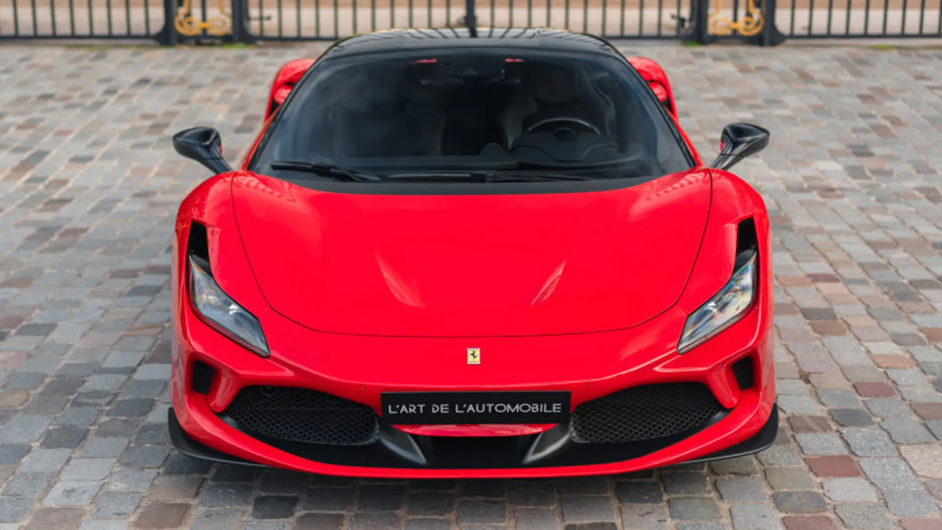 Ferrari F8 — photo 4