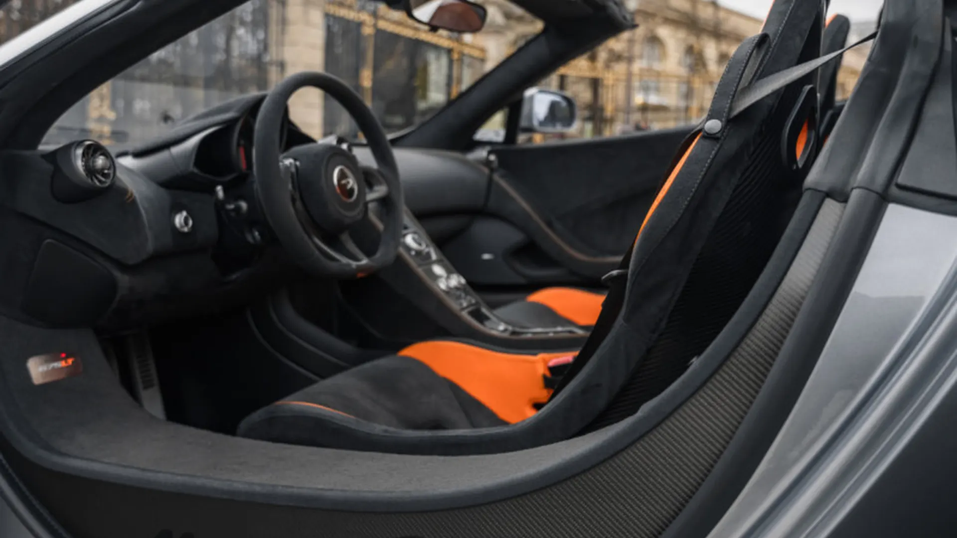 McLaren 675LT — photo 21