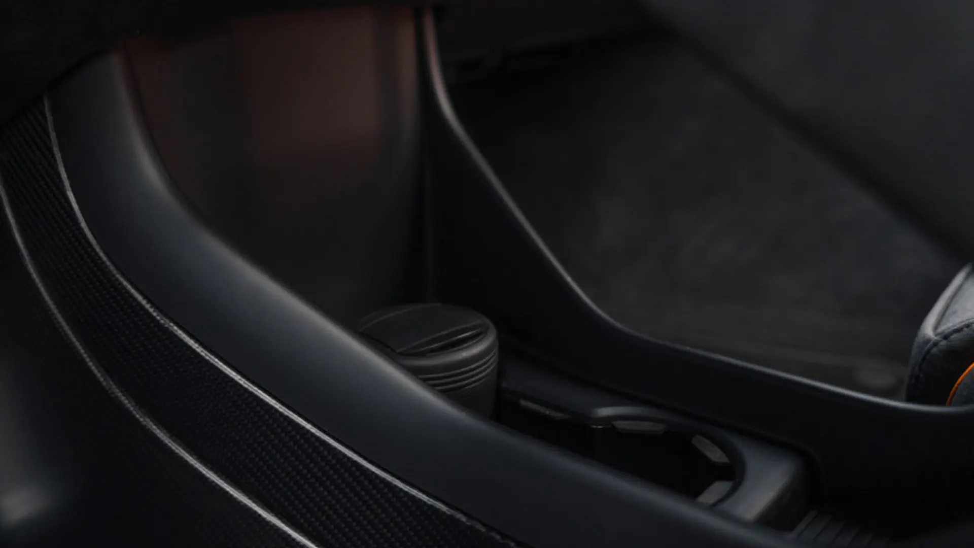 McLaren 675LT — photo 40