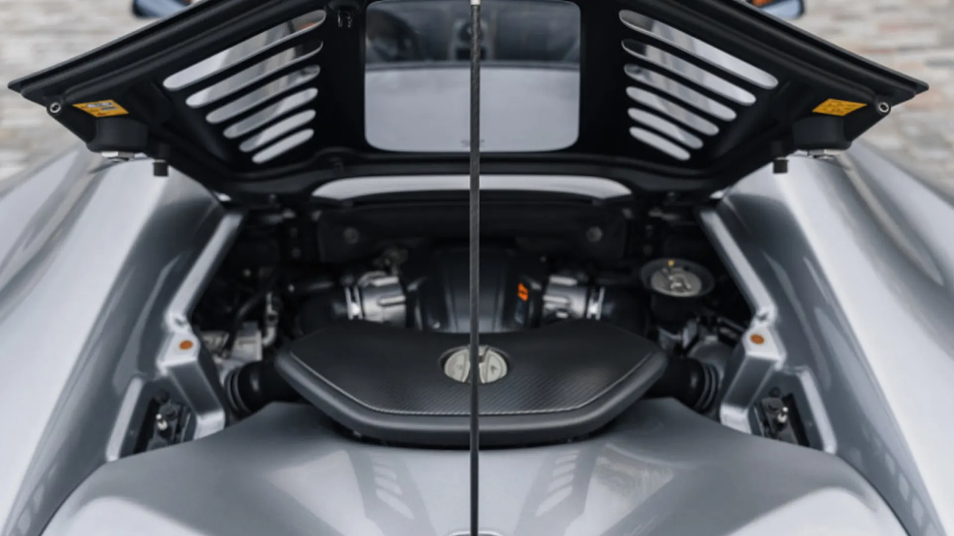 McLaren 675LT — photo 43
