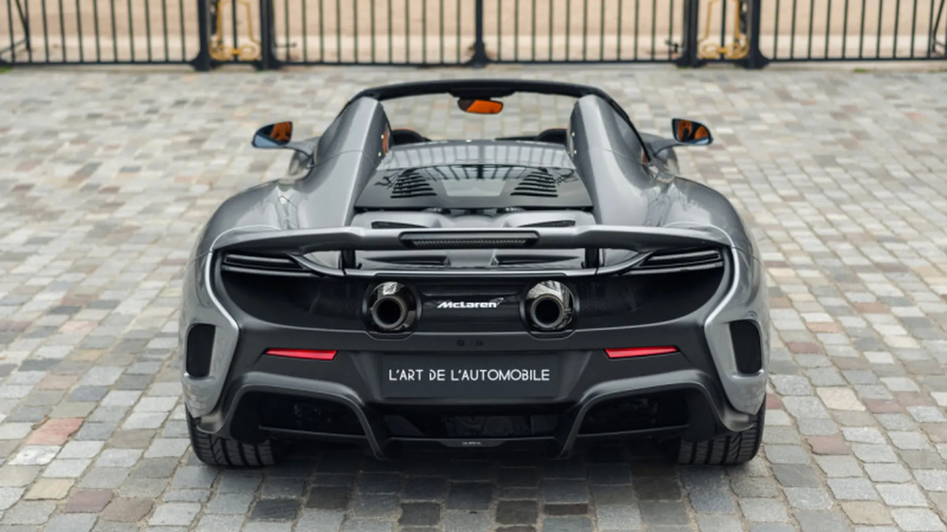 McLaren 675LT — photo 13