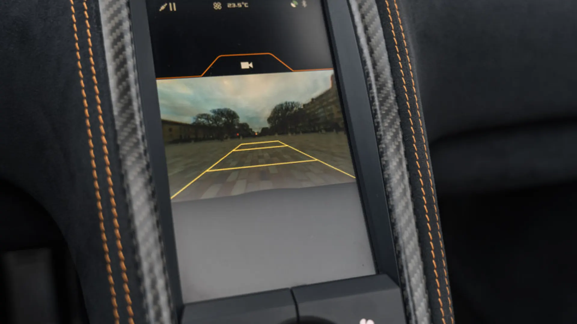 McLaren 675LT — photo 30