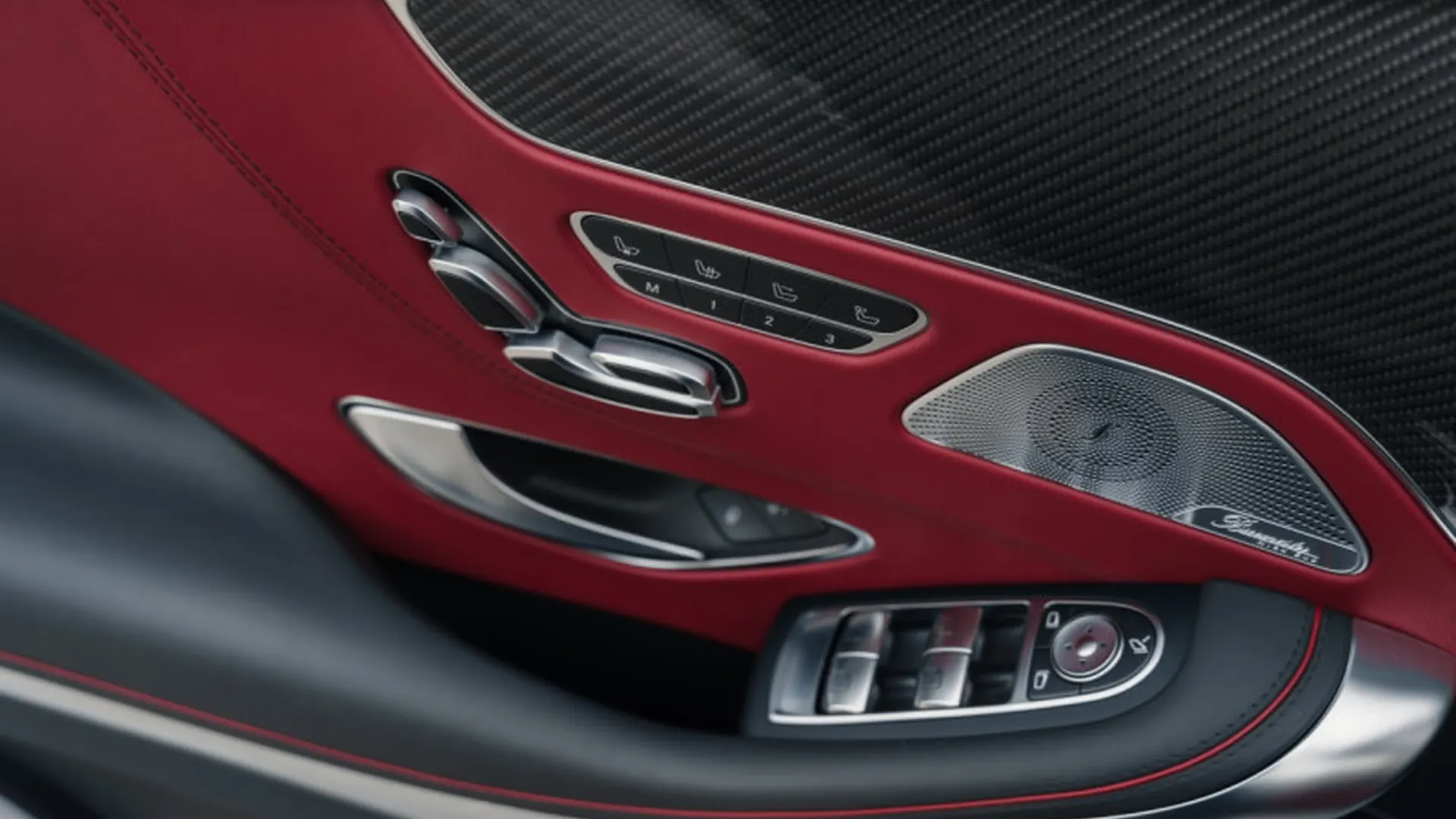 Mercedes S65 — photo 35
