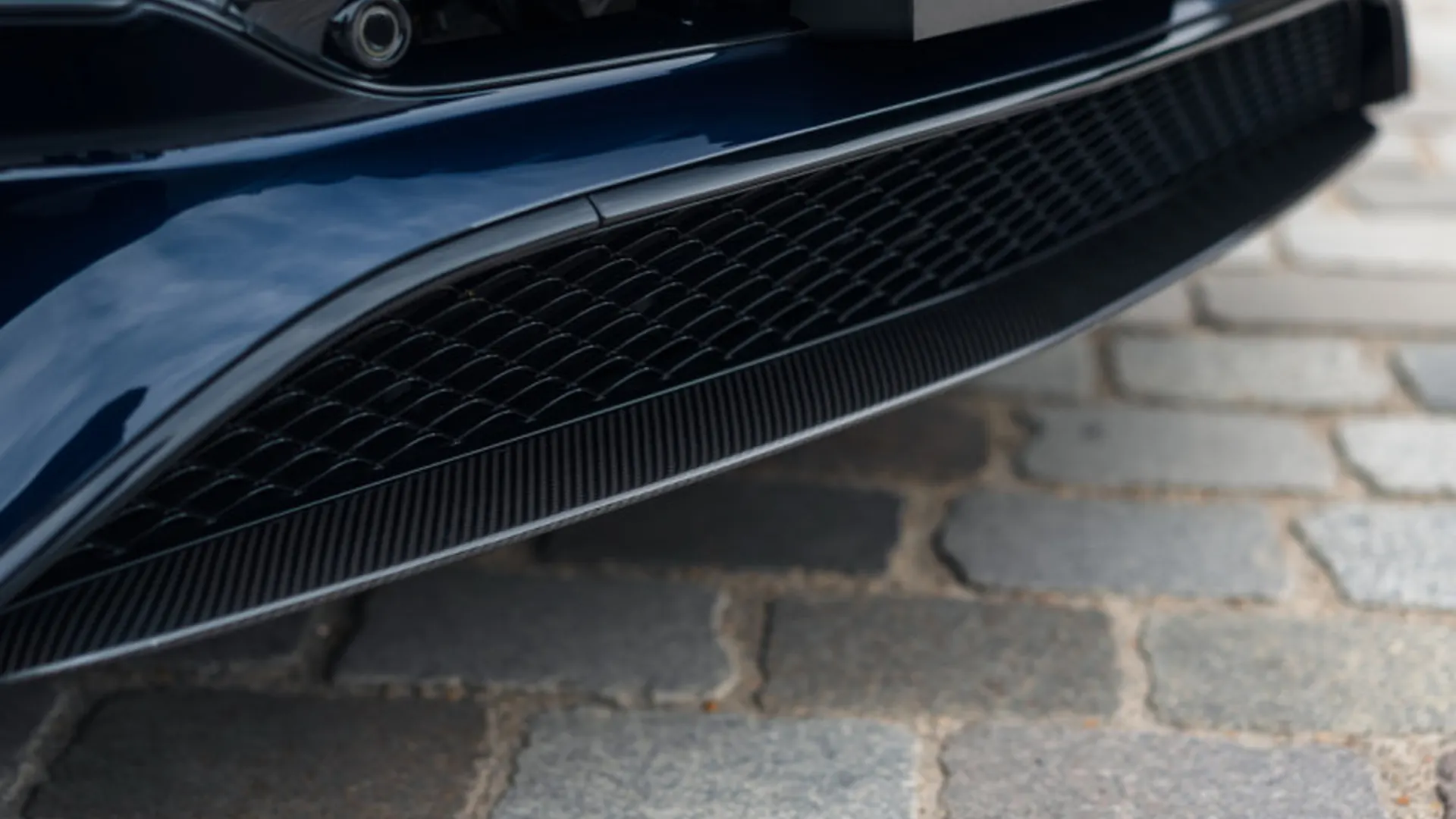 Mercedes S65 — photo 47