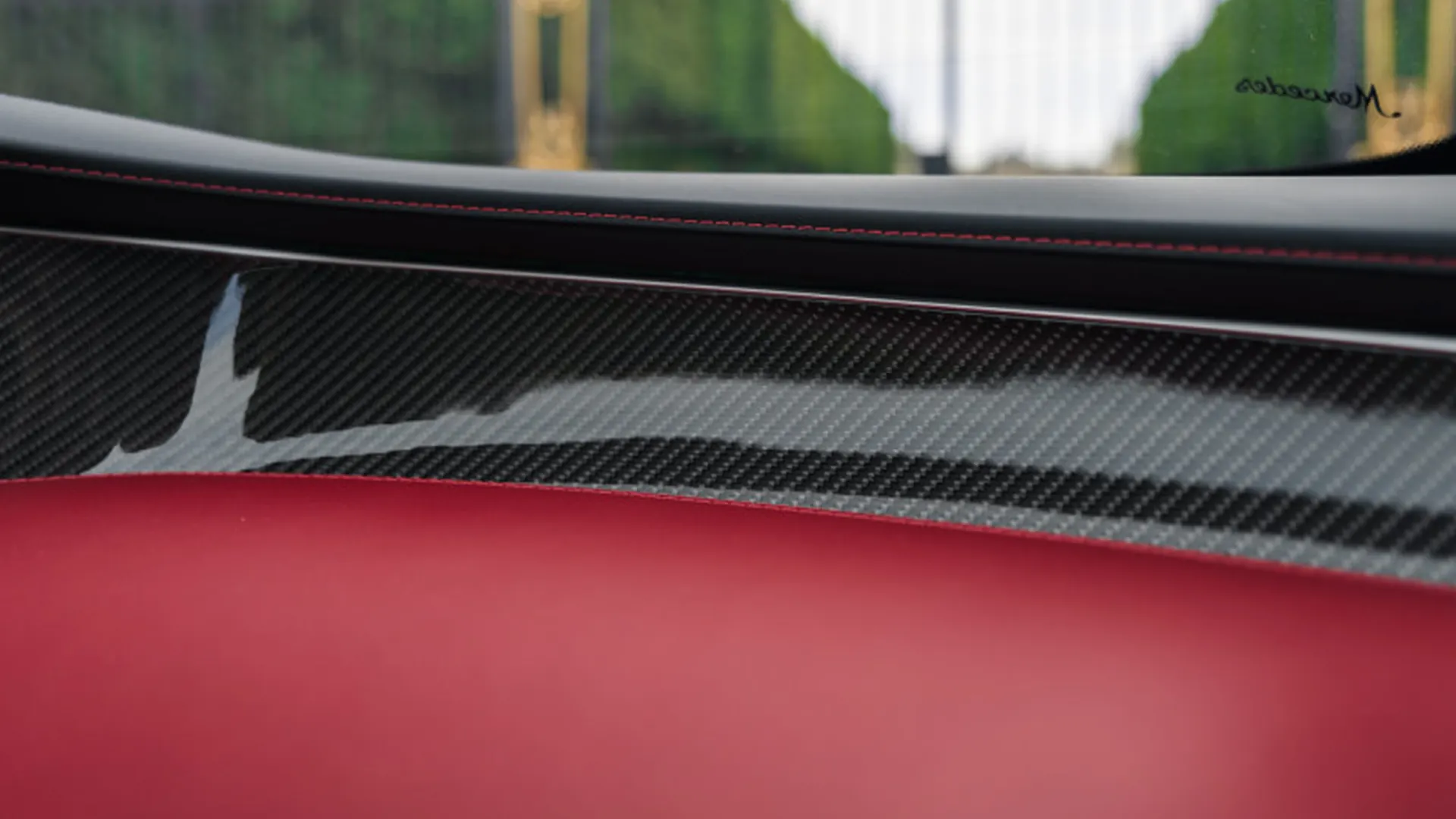 Mercedes S65 — photo 28